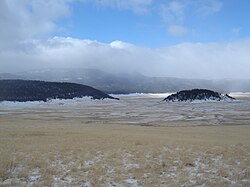 Cerro la Jara (right) in Valle Grande in winter