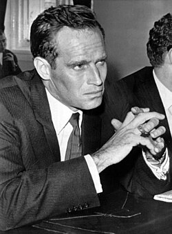 Heston at a congressional hearing in 1961