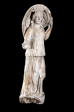 Statue of Selene in white marble, second half of the 3rd century AD