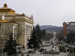 The Tudor Vladimirescu street in Râmnicu Vâlcea (early 2010)