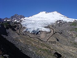 The Easton Glacier retreated 255 m (837 ft) from 1990 to 2005.