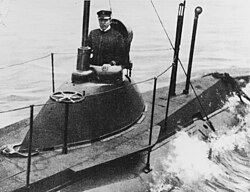USS Plunger, launched in 1902