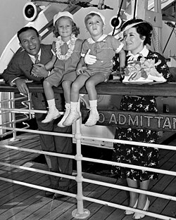Burns, Allen and children just before sailing for Hawaii in 1938