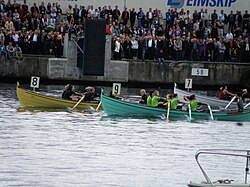 Boat race at Ólavsøka 2010, 6-oar boats (6-mannafør) with women.