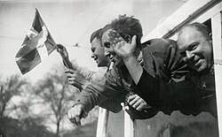 Policemen returning from KZ, 1945