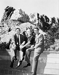James Mason, Eva Marie Saint and Grant at Mount Rushmore during North by Northwest (1959)