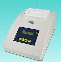 Automatic digital melting point meter