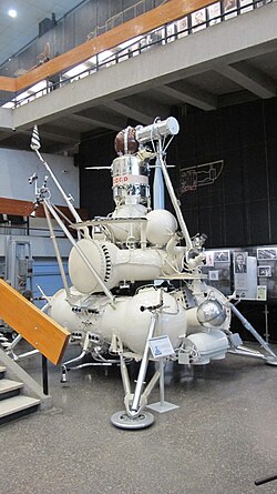 Luna 16 sample return lander model