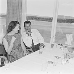 Mitchum with his wife Dorothy (1955)