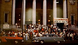 Crowds gathering in the 1950s to watch Lex's Live Wrestling broadcast from Memorial Hall in Columbus, Ohio on WLW-C (now WCMH).[30]