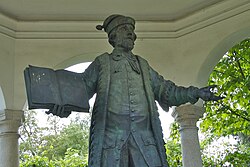 A statue of Kepler in Linz