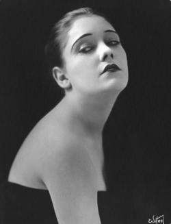 Swanson in 1917