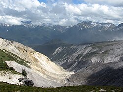 Overview of Dusty Creek drainage, to the left pyroclastic deposits from Gamma Ridge can be seen.