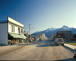 Broadway Avenue, Skagway, in the early 1980s. Mount Harding on right