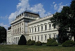 Andrić completed his doctoral dissertation at the University of Graz.