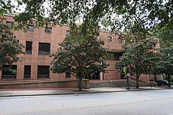 The King Center in 2016, close to the Ebenezer Baptist Church, at the Martin Luther King Jr. National Historic Site.