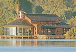 Teatro del lago