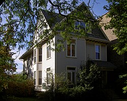 Sandburg's home in Ravenswood, Chicago, where he wrote "Chicago", designated a Chicago Landmark in 2005.[13]