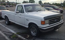 An eighth generation Ford F-150 single cab, similar to the truck Brown drove during his infamous high-speed chase along the Georgia–South Carolina border in September 1988