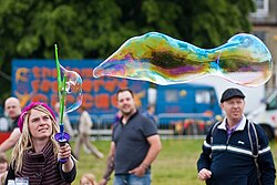 Professional 'bubbleologist' at the 2009 Strawberry Fair in Cambridge, UK
