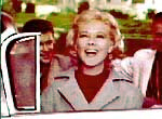 Shore singing "See the USA in Your Chevrolet" in a television advertisement, 1959