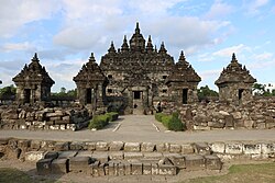Plaosan Buddhist temple, some of the perwara (ancillary) temples and stupas bears the name of Pikatan and Pramodhawardhani as benefactors.