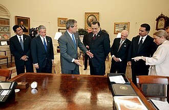 Presidents Francisco Flores Pérez, Ricardo Maduro, George W. Bush, Abel Pacheco, Enrique Bolaños and Alfonso Portillo