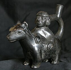 Another Moche sculpture, dated to 100–300 AD (Early Intermediate Period) from the Lombards Museum