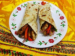 Fajitas, wheat tortillas used as taco wraps