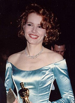 Davis at the 61st Academy Awards in 1989