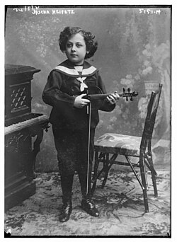 Heifetz in 1910, age nine or ten