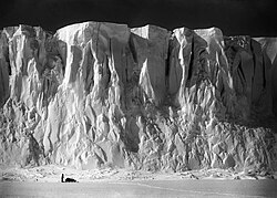 Barne Glacier around 1910