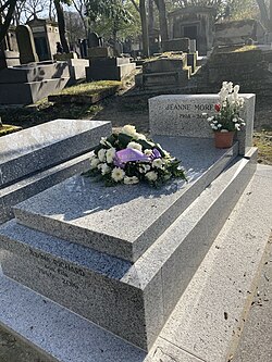 Jeanne Moreau's grave in Montmartre Cemetery