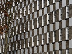 Decorative use of Portland cement panels on London's Grosvenor estate[24]
