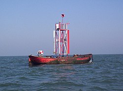 Roaring Middle light float, off King's Lynn at position 52° 58´·64N., 0° 21´·08E.
