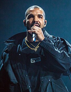 Drake performing at the Summer Sixteen Tour in Toronto in 2016