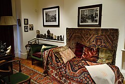Pirodon's lithograph above Freud's couch(at the Freud Museum, London).