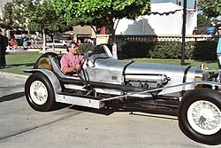 Leno arriving at the 45th Primetime Emmy Awards in his Hispano-Suiza Aero,[106] 1993