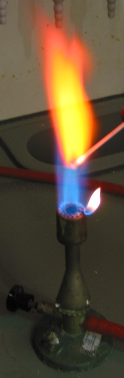 Flame test for strontium