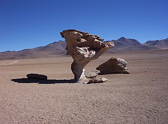 Stone Tree, a mushroom-shaped rock sculpted by the phenomenon of corrasion, in the Bolivian Altiplano.