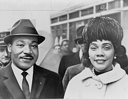 Coretta Scott King and her husband Martin Luther King in 1964