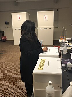 Chilean abroad voting in Stockholm.