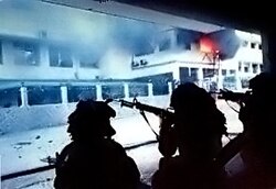 U.S. Army soldiers preparing to take La Comandancia in the El Chorrillo neighborhood of Panama City during Operation Just Cause