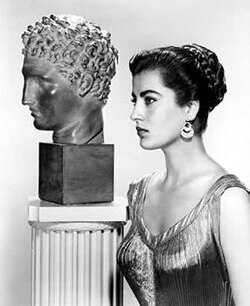 Scholars have noted that Papas was often photographed in profile alongside Hellenic sculptures to present her as the "quintessential idea of Greek beauty".[10]