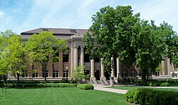 Walter Library, Northrop Mall