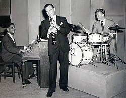 Tormé on drums with Benny Goodman and Teddy Wilson