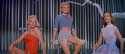 Marilyn Monroe, Betty Grable and Bacall in How to Marry a Millionaire