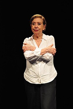 Fernanda Montenegro during presentation of the play Viver sem tempos mortos in 2012.