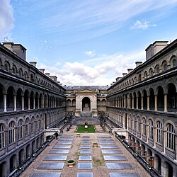 The Hôtel-Dieu de Paris is the oldest hospital in Paris.