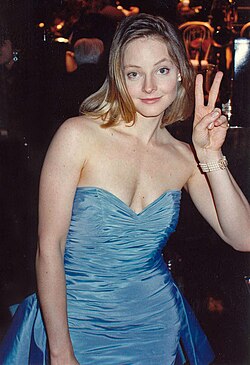 Foster at the Governor's Ball after winning an Academy Award for The Accused (1988). Her performance as a rape survivor marked her breakthrough into adult roles.